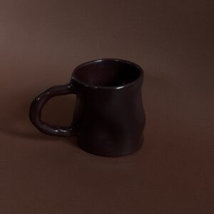 Wavy mug - burgundy